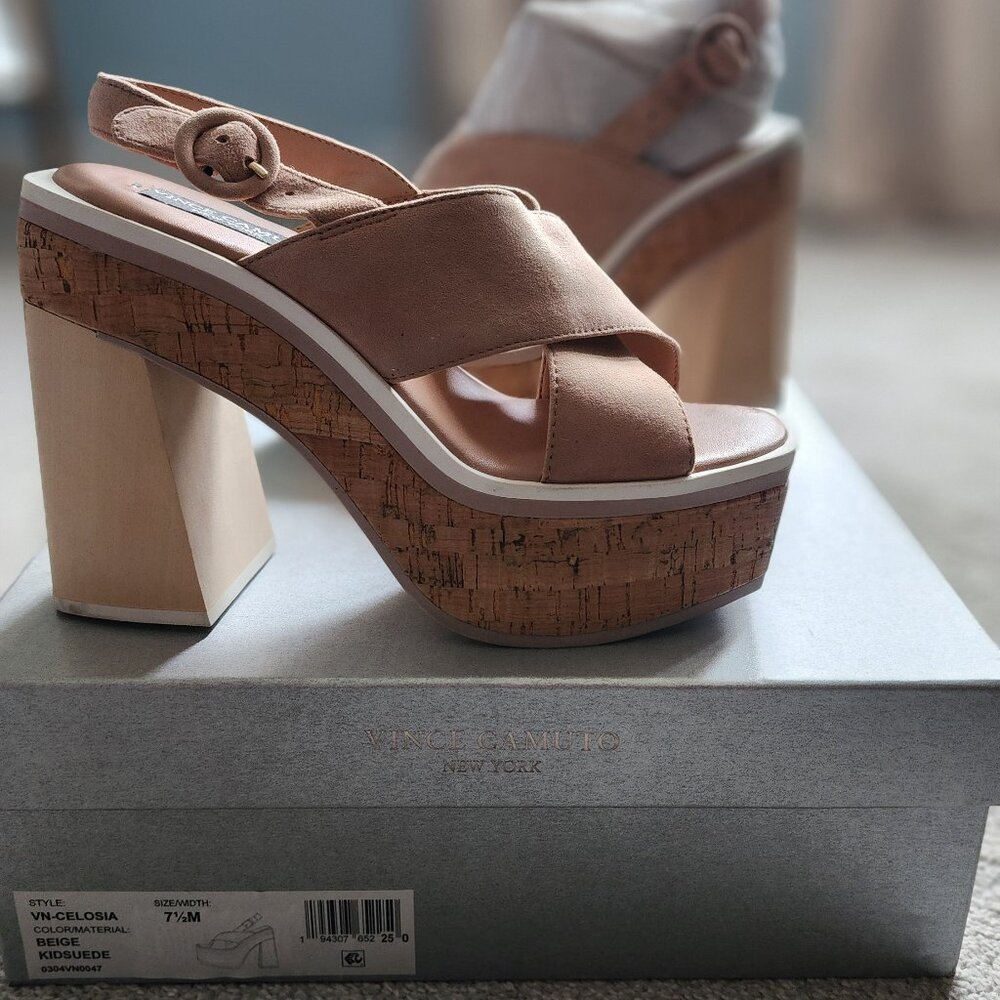 Vince Camuto "CELOSIA" Platform Sandal. Beige.  Size 7.5.